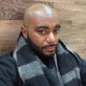 Meet your Posher, Kenneth